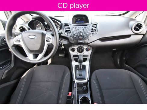 Used 2019 Ford Fiesta SE image 9