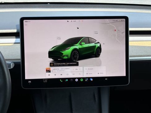 Used 2022 Tesla Model Y Long Range AWD/4WD image 14