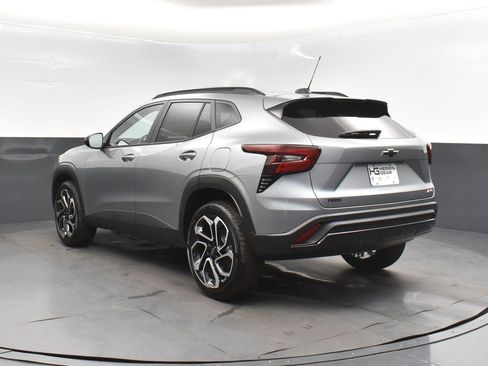 New 2026 Chevrolet Trax RS w/ Driver Confidence Package image 5