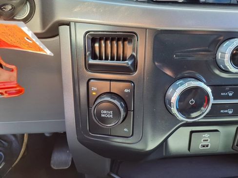 Used 2025 Ford F150 XLT w/ Equipment Group 301A Standard AWD/4WD image 9