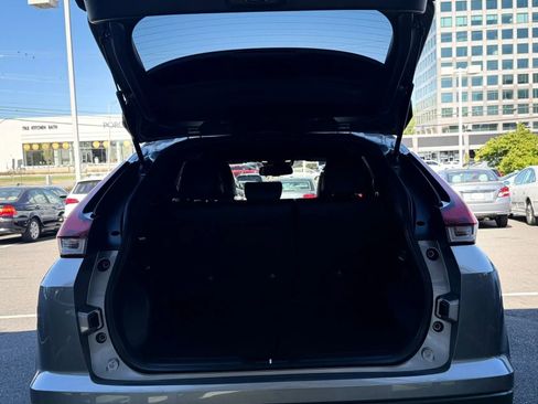 Used 2022 Mitsubishi Eclipse Cross SEL AWD/4WD image 40