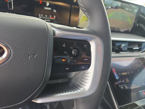 New 2026 INFINITI QX80 Luxe w/ Cargo Package image 27