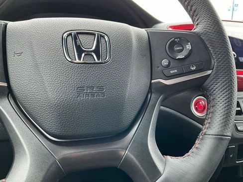 Used 2024 Honda Passport TrailSport image 21