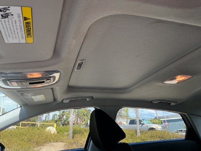 Used 2025 Hyundai Elantra SEL FWD image 18