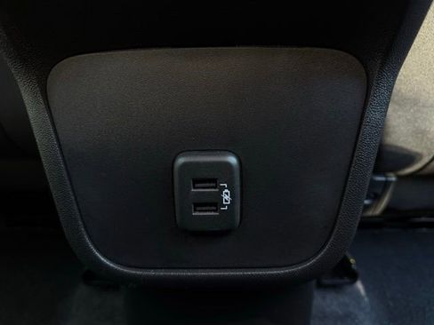 Used 2024 Chevrolet Equinox LS image 19