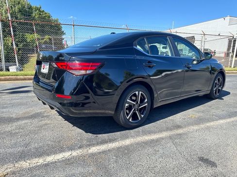 Used 2024 Nissan Sentra SV image 5