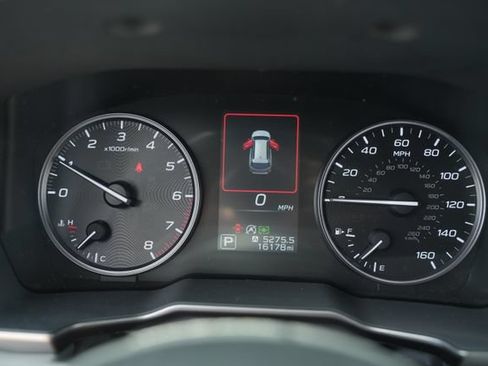 Used 2025 Subaru Outback Limited AWD/4WD image 32