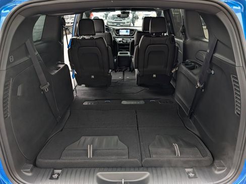 New 2026 Chrysler Pacifica Select AWD/4WD image 7