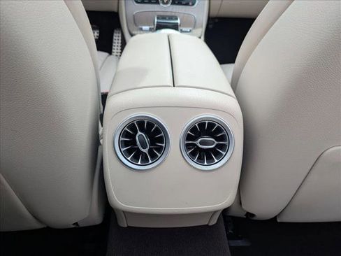 Used 2018 Mercedes-Benz E 400 E 400 image 16