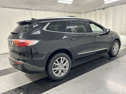 Used 2023 Buick Enclave Essence w/ Experience Buick Package AWD/4WD image 2