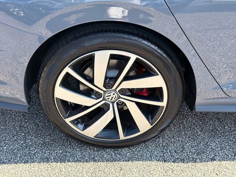 Used 2021 Volkswagen Jetta GLI FWD image 17
