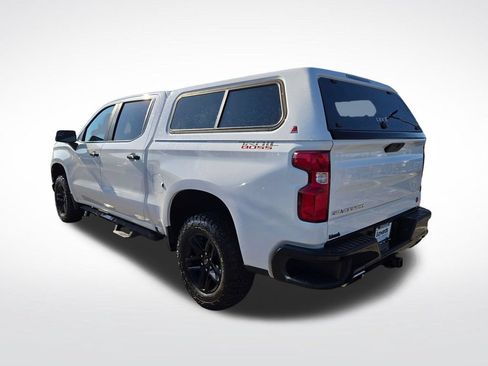 Used 2019 Chevrolet Silverado 1500 LT Trail Boss AWD/4WD image 8
