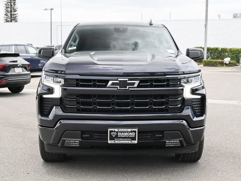 Used 2024 Chevrolet Silverado 1500 RST w/ Convenience Package II AWD/4WD image 2