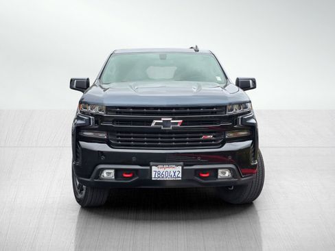 Used 2020 Chevrolet Silverado 1500 LT Trail Boss image 2
