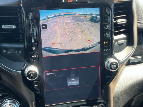 Used 2022 RAM 1500 Laramie RWD image 5