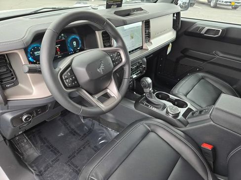 New 2026 Ford Bronco Outer Banks AWD/4WD image 13