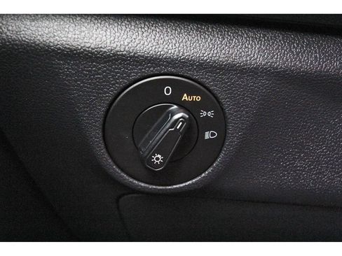 Used 2019 Volkswagen Jetta S image 20