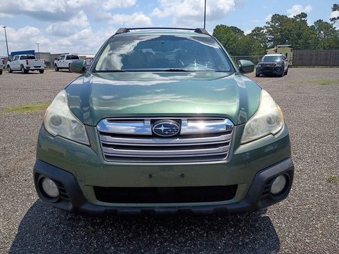Used 2013 Subaru Outback 2.5i Premium AWD/4WD image 2