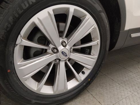 Used 2019 Ford Explorer Limited w/ Class III Trailer Tow Package image 31