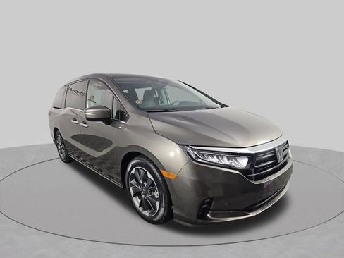 Used 2023 Honda Odyssey Elite image 11