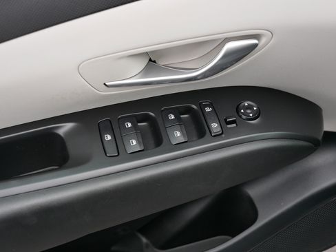 Used 2023 Hyundai Tucson SEL FWD image 19