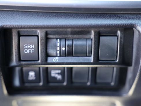 Used 2022 Subaru Impreza 2.0i Limited w/ Popular Package #2 image 16