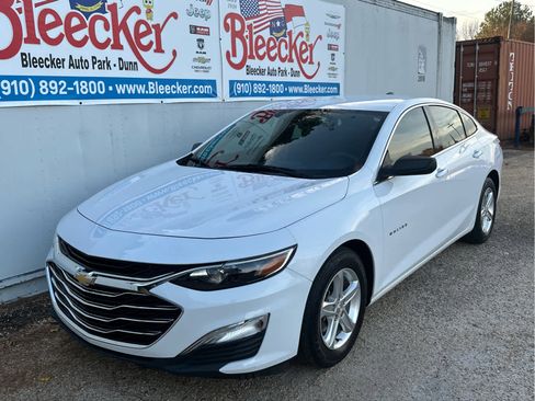 Used 2019 Chevrolet Malibu LS image 6