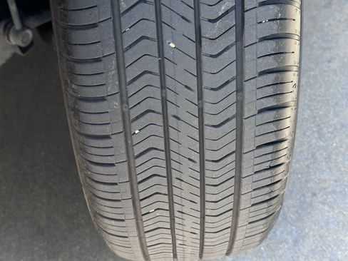 Used 2025 Hyundai Kona SEL FWD image 5