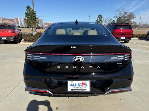 New 2026 Hyundai Sonata Limited image 9