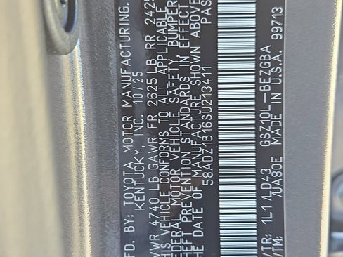 New 2025 Lexus ES 350 w/ Premium Package image 13