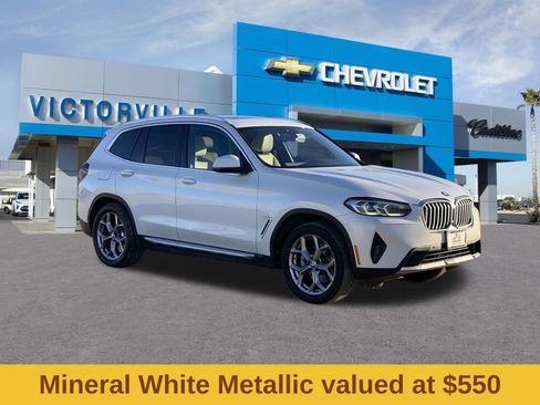 Used 2022 BMW X3 xDrive30i AWD/4WD image 3