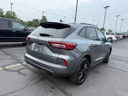 Certified 2023 Ford Escape ST-Line Elite AWD/4WD image 11