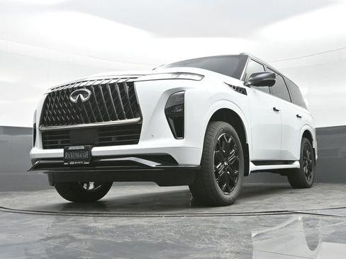New 2026 INFINITI QX80 4WD w/ Sport Exterior Package image 21