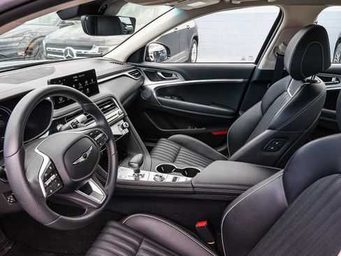 Used 2026 Genesis G70 2.5T Prestige RWD image 19