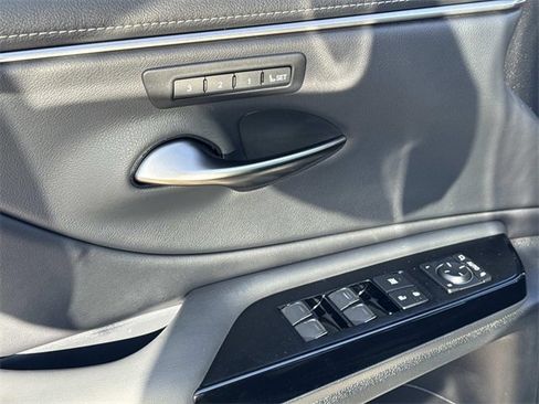 Certified 2023 Lexus ES 250 w/ Premium Package image 18