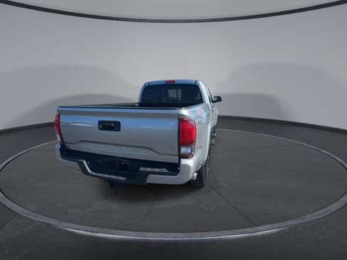 Used 2019 Toyota Tacoma TRD Sport image 14