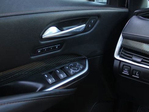 Used 2019 Cadillac XT4 Sport AWD/4WD image 15