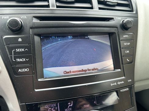 Used 2013 Toyota Prius V Three FWD image 19