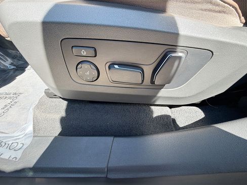 Used 2025 BMW X3 xDrive30i image 46