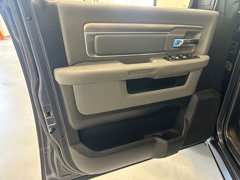 Used 2016 RAM 1500 Big Horn AWD/4WD image 24