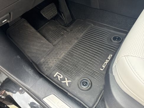 Used 2025 Lexus RX 350 w/ Convenience Package AWD/4WD image 13