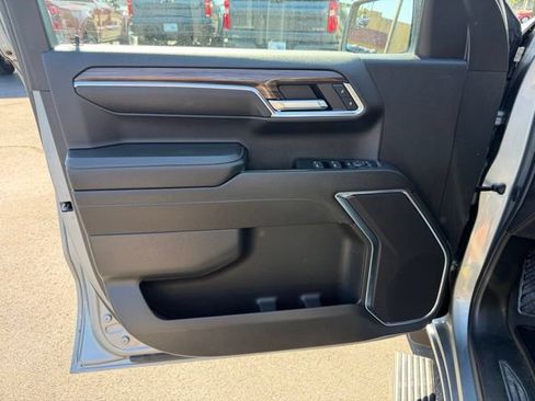 Certified 2023 Chevrolet Silverado 1500 LT AWD/4WD image 16