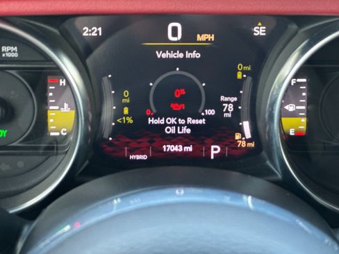 Used 2023 Jeep Wrangler Unlimited Rubicon 4xe AWD/4WD image 33
