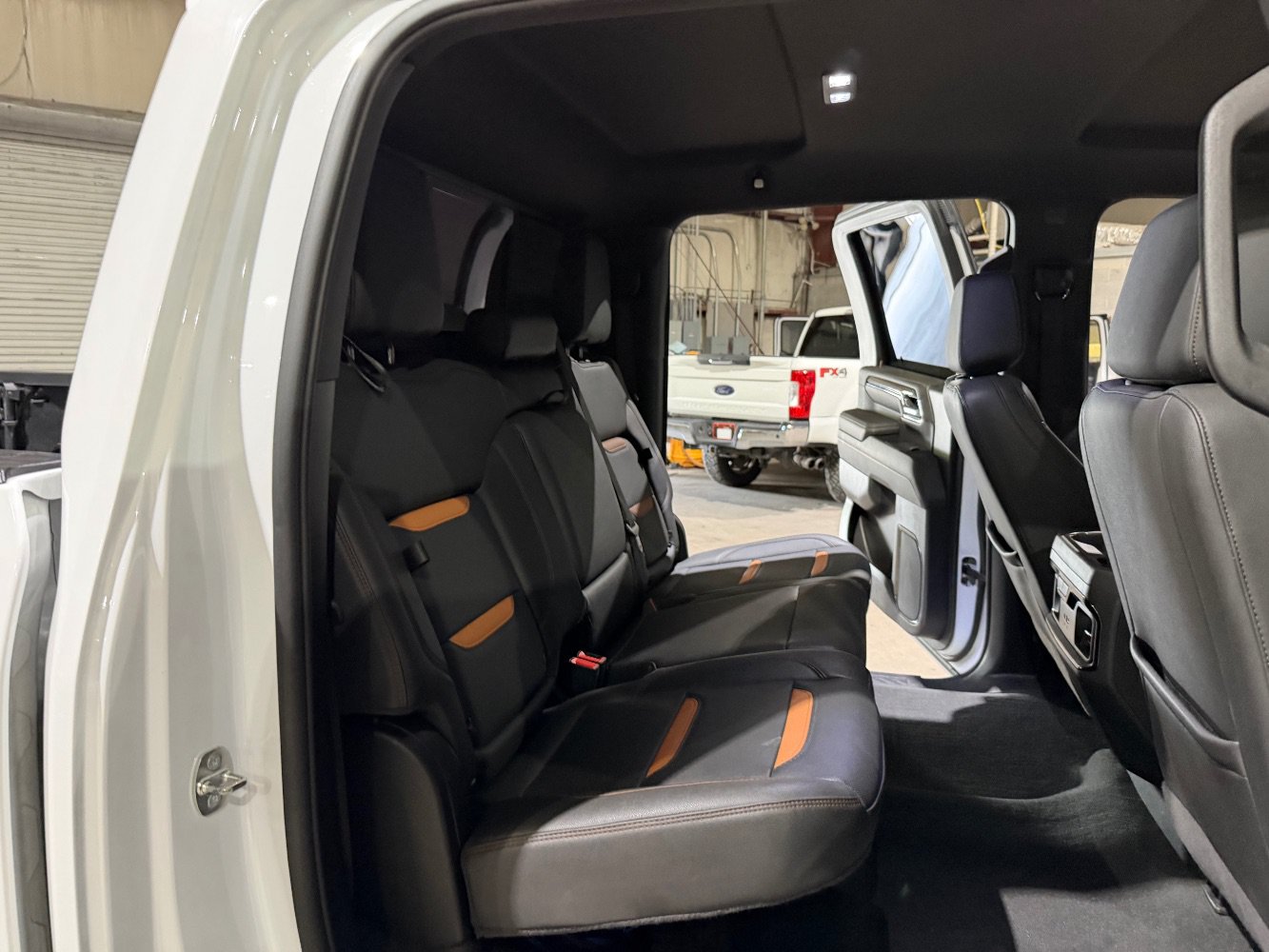 Used 2024 GMC Sierra 2500 AT4 w/ AT4 Preferred Package AWD/4WD image 22