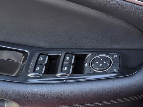 Used 2017 Ford Edge SEL w/ Equipment Group 201A FWD image 27