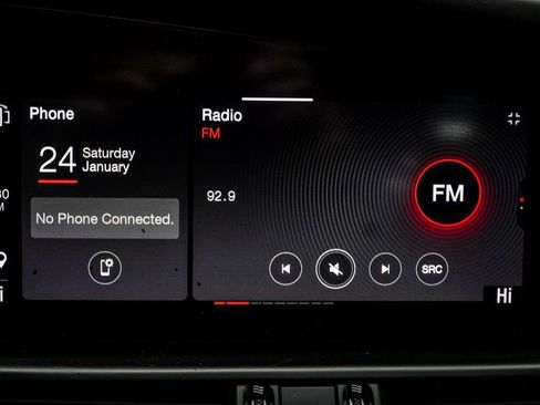 Used 2023 Alfa Romeo Giulia Veloce image 21