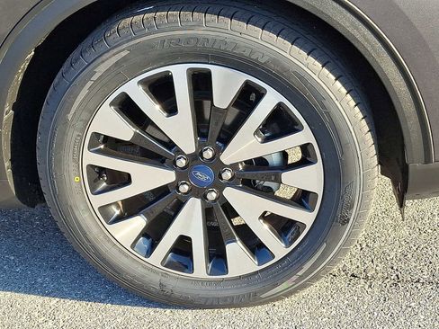 Certified 2020 Ford Escape SE Sport image 8