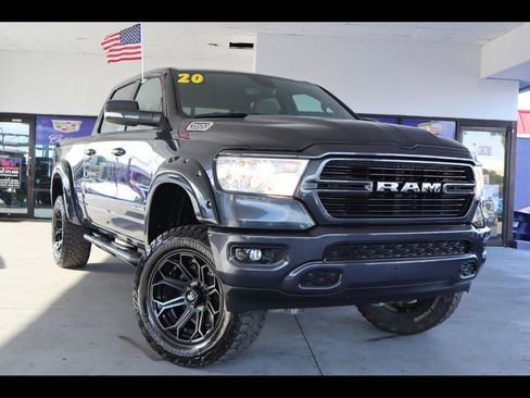Used 2020 RAM 1500 Big Horn AWD/4WD image 1