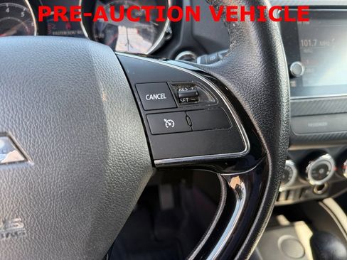 Used 2018 Mitsubishi Outlander Sport SE FWD image 22