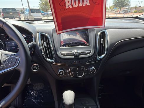 Certified 2024 Chevrolet Equinox RS image 19